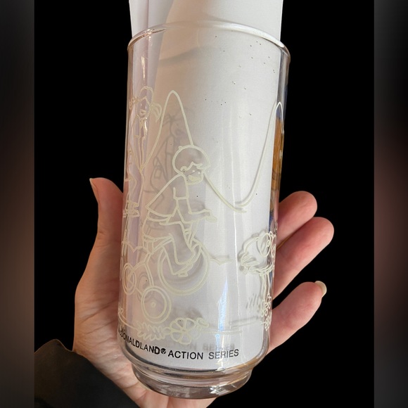 Vintage 1977 McDonald’s Big Mac collector action glass - Picture 3 of 3